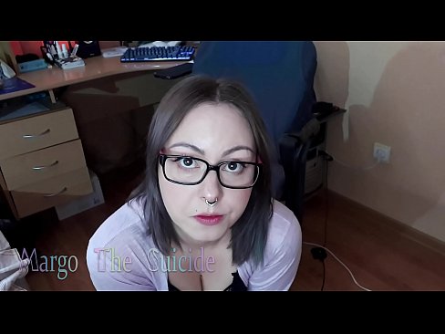 ❤️ Сексуальна дівчина в окулярах глибоко відсмоктує дилдо на камеру ☑ Порно fb на uk.sexygirlspics-com.ru ❤