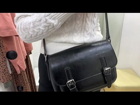 ❤️ Публічна мастурбація молодої сучки FeralBerry фалоімітатором у примірочній ☑ Порно fb на uk.sexygirlspics-com.ru ❤